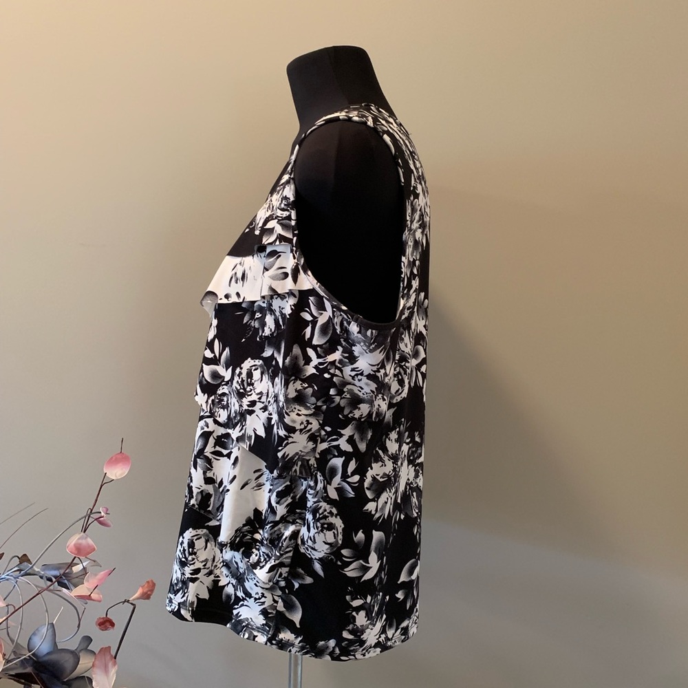 🛍 LAURA PETITES Petite Ruffled Top - Picture 2 of 4